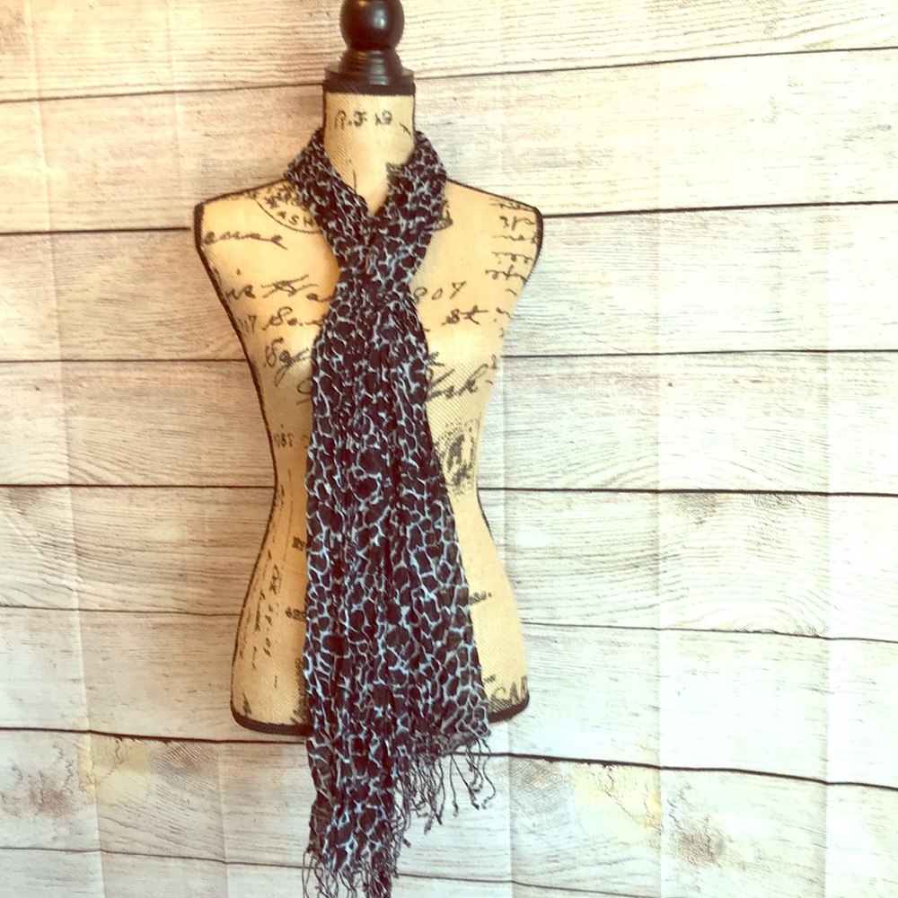 Scarf, black/white, Old Navy